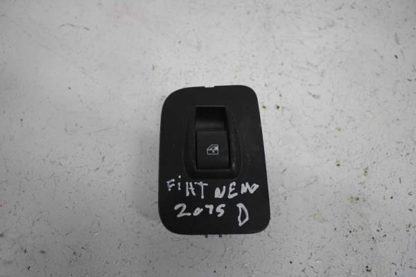 BOUTON LEVE VITRE CITROEN NEMO COTE PASSENGER - Vue 1